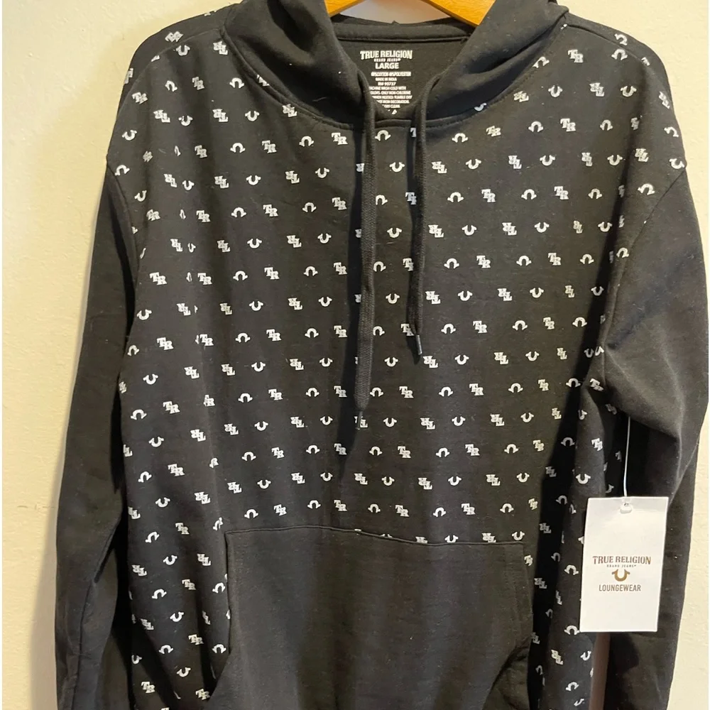 True Religion Men’s printed Hoodie size Large